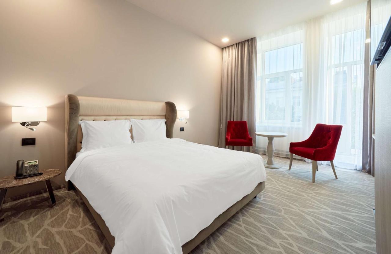 Radisson Centre Hotel
